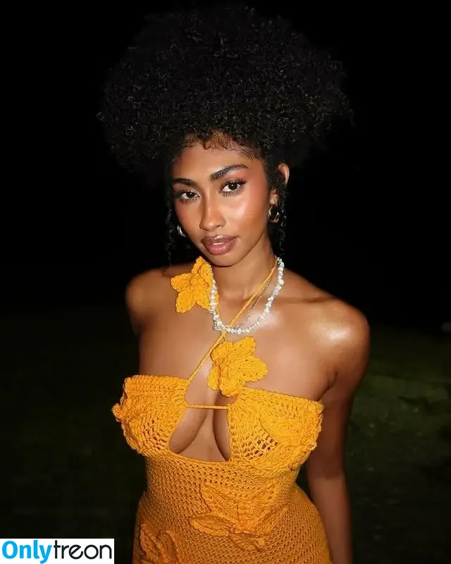 Jasmine Chola nude photo #0072 (Jasmine Blandford / jasmine.chola)