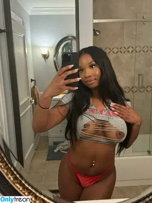 Jasmine Hayes / jashayess / therealjasminehayes nude photo #0004