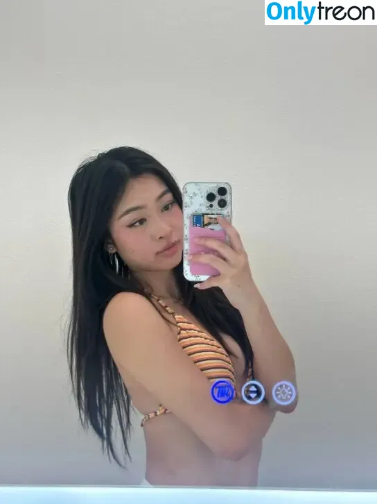 Jasmine Nguyen nude photo #0005 (jasminenguyener)