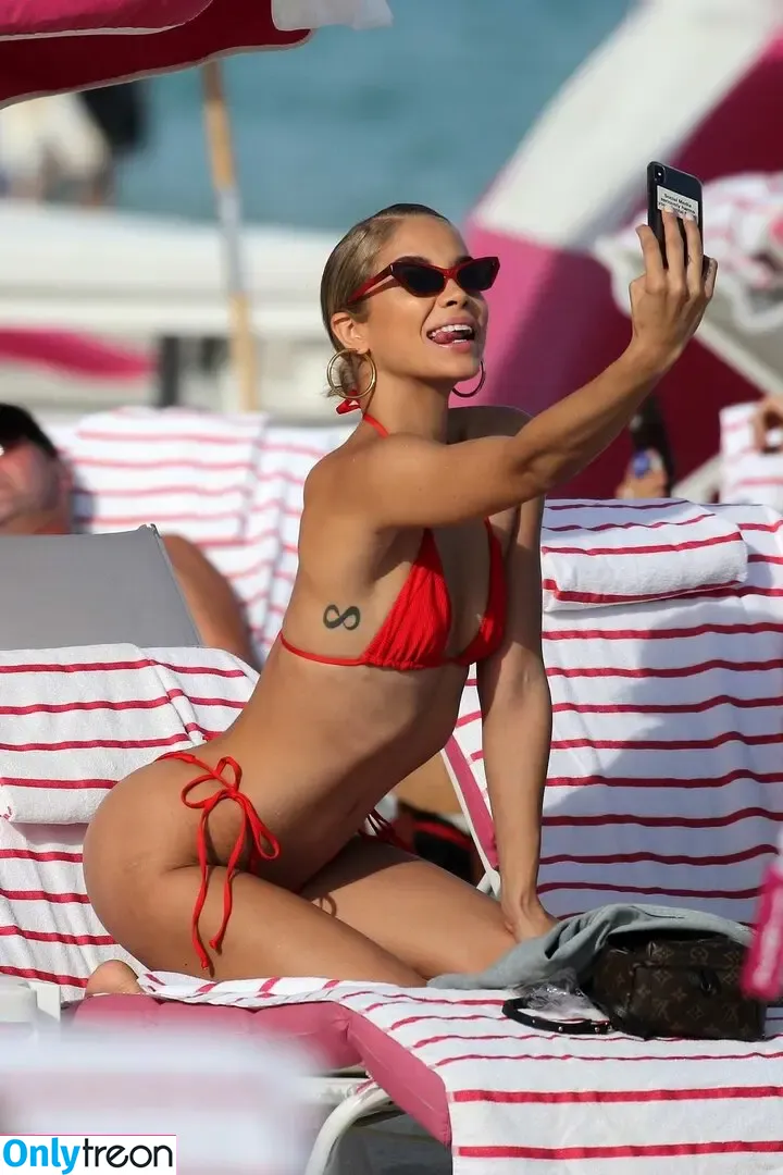 Jasmine Sanders nude photo #0548 (Golden Barbie / golden_barbie / goldenbarbie / jasminesanders)