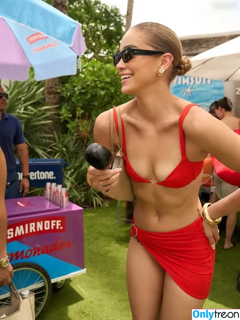 Jasmine Sanders nude photo #0567 (Golden Barbie / golden_barbie / goldenbarbie / jasminesanders)
