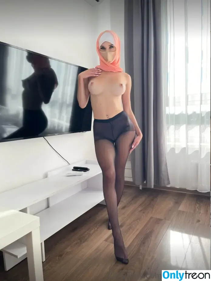 Jasminezaki nude photo #0019 (mo_da_foe)