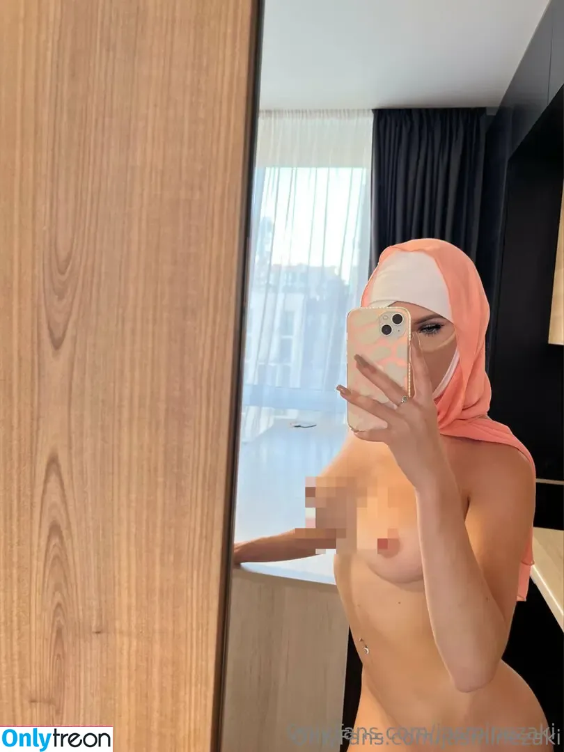Jasminezaki nude photo #0038 (mo_da_foe)