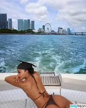 Jaya Araye Williams / jayaaraye nude photo #0068