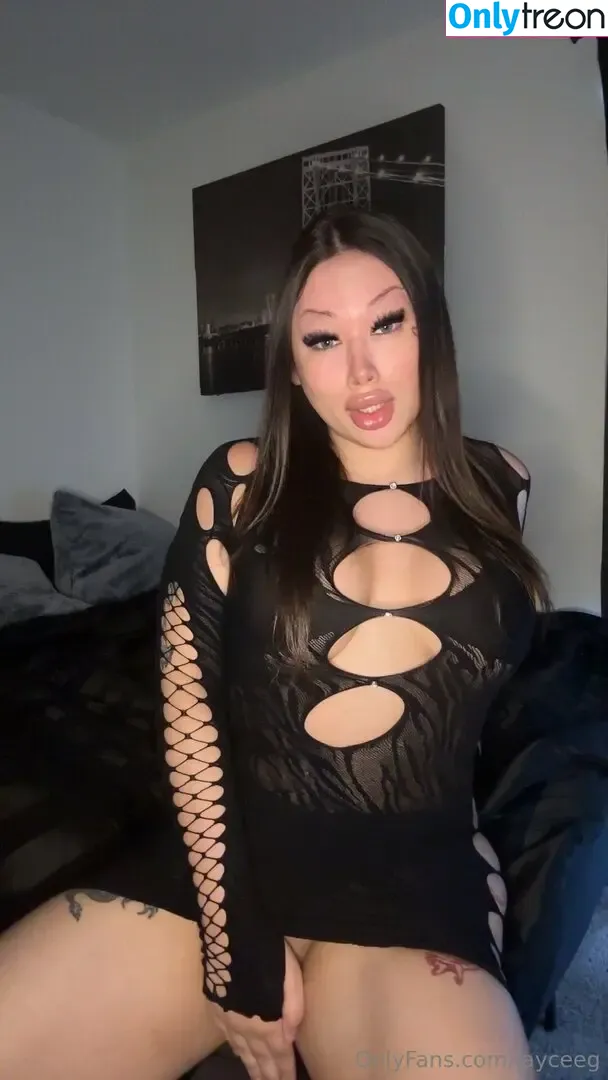 jayceeg nude photo #0014 (jaycgeeofficial)