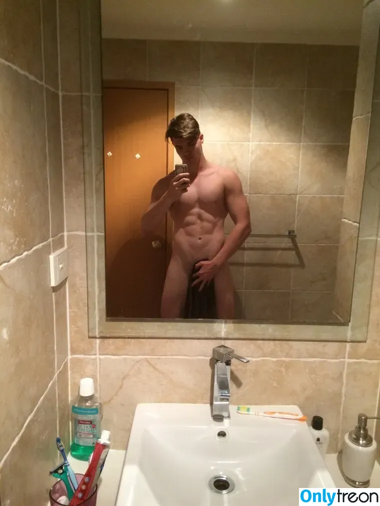 jaydenrembacher nude photo #0004 (jayden_rembacherr)