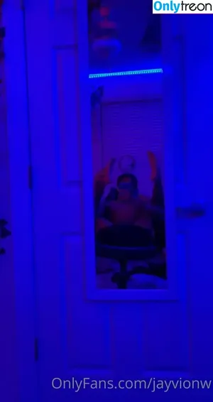 jayvionw / youngjayvion nude photo #0004