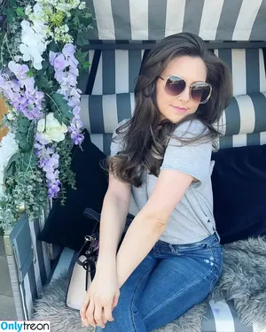 Jazzybum nude photo #0002