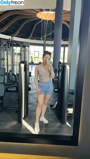 Jazzybum nude photo #0008