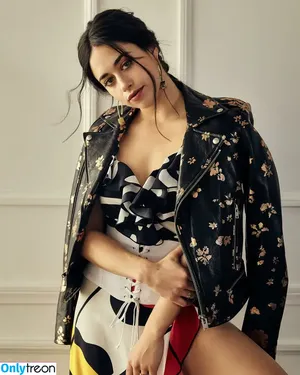 Jeanine Mason / itsjeaninemason nude photo #0024