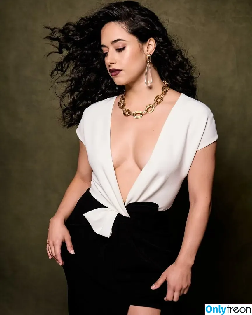 Jeanine Mason nude photo #0007 (itsjeaninemason)