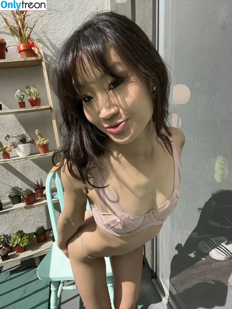 Jeannie Elise Mai nude photo #0355 (JeannieEliseMai / sexymaiii)