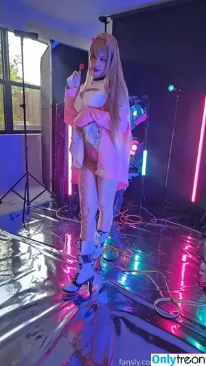 JeanWanWan nude photo #1862