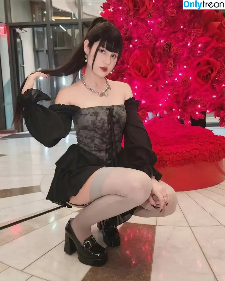 JeanWanWan nude photo #1756 (JeanWanWan)