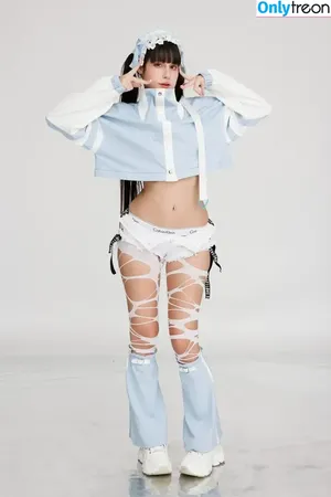 JeanWanWan nude photo #2844