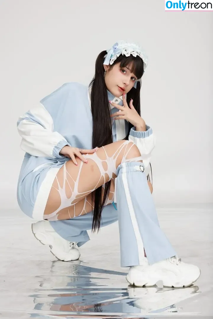 JeanWanWan nude photo #2838 (JeanWanWan)