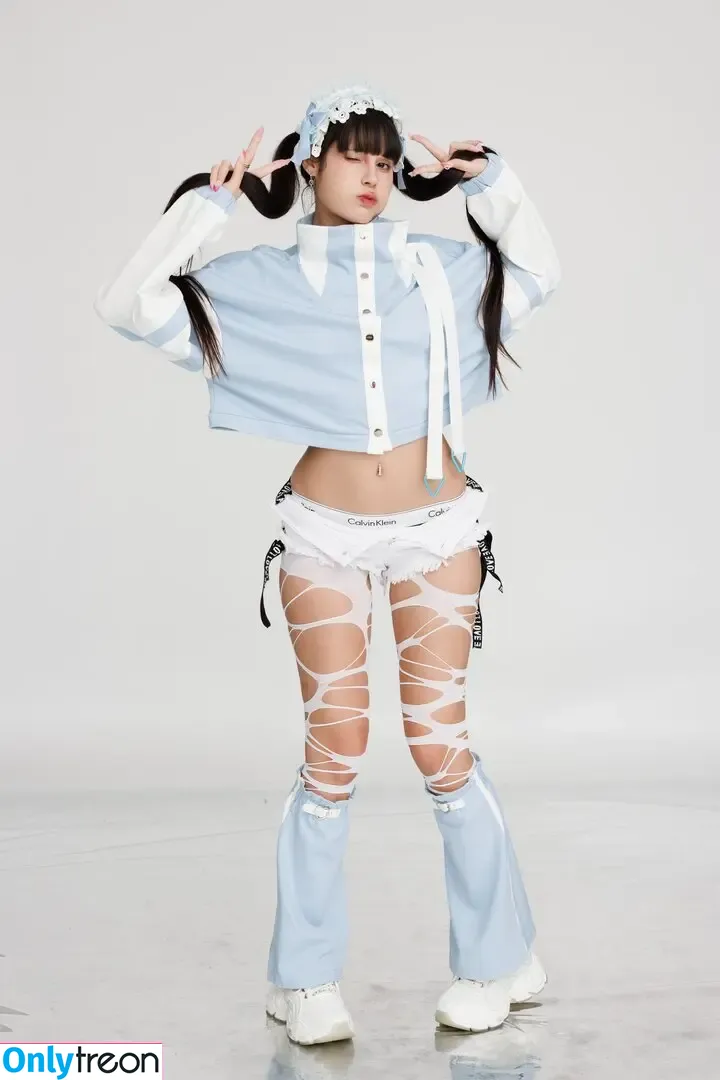 JeanWanWan nude photo #2841 (JeanWanWan)