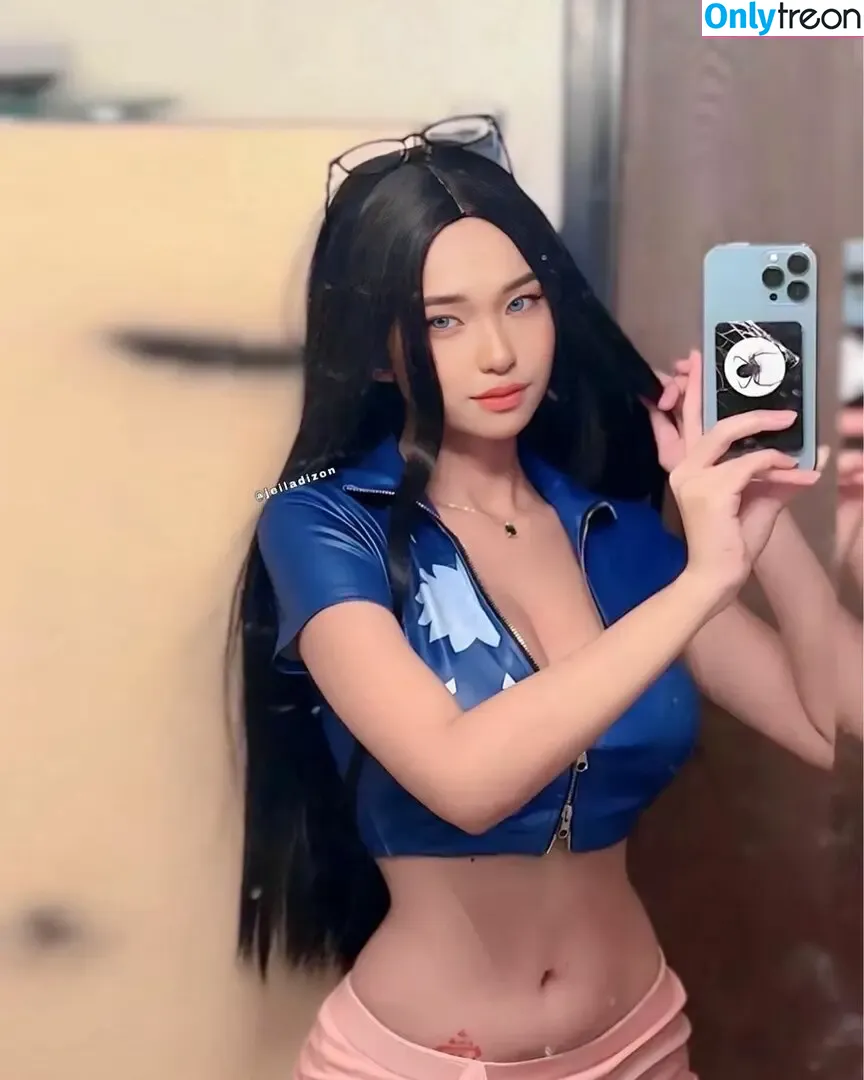 Jeila Dizon nude photo #0003 (Jeilalou / ilahdizon / jeiladizon)