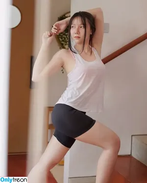 Jenadammaya nude photo #0355