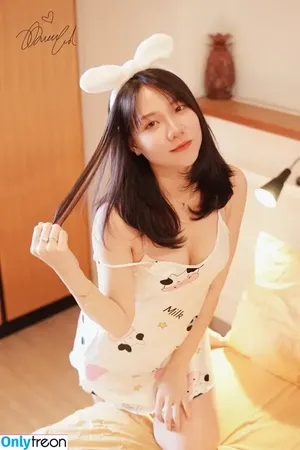 Jenadammaya nude photo #0457