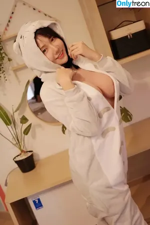 Jenadammaya nude photo #0639