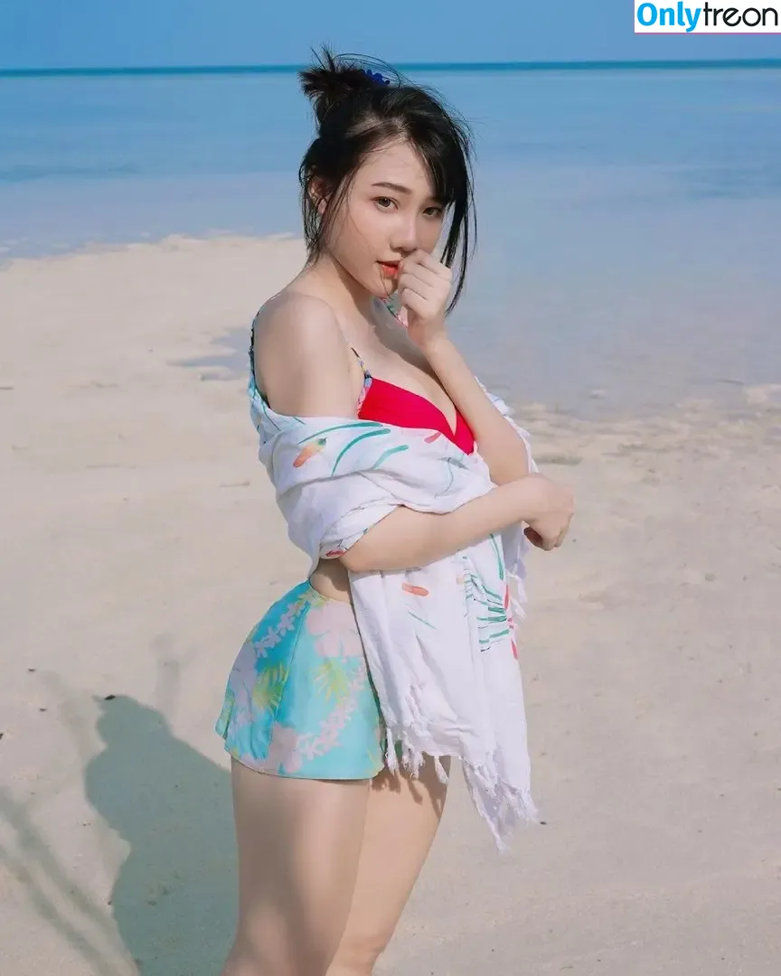 Jenadammaya nude photo #0006 (Jenadammaya)