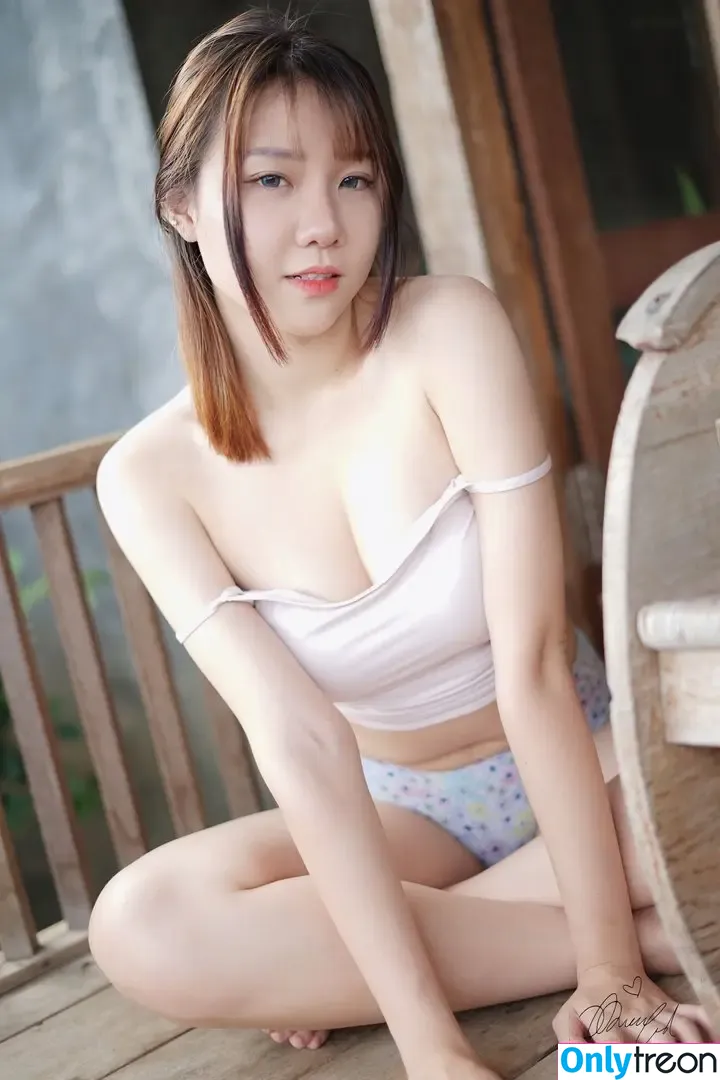 Jenadammaya nude photo #0304 (Jenadammaya)