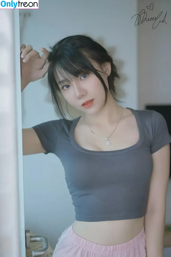Jenadammaya nude photo #0620 (Jenadammaya)