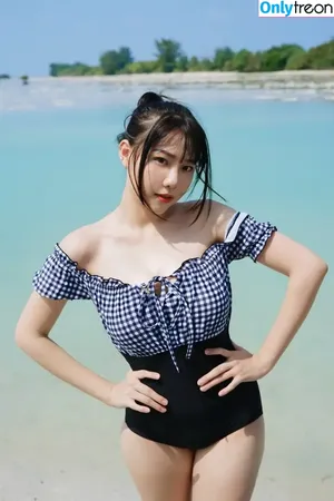Jenadammaya nude photo #1240