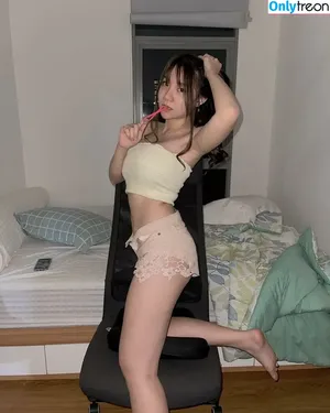 Jenadammaya nude photo #1255