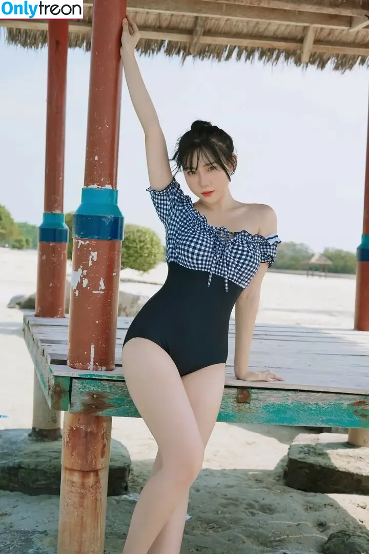Jenadammaya nude photo #1090 (Jenadammaya)