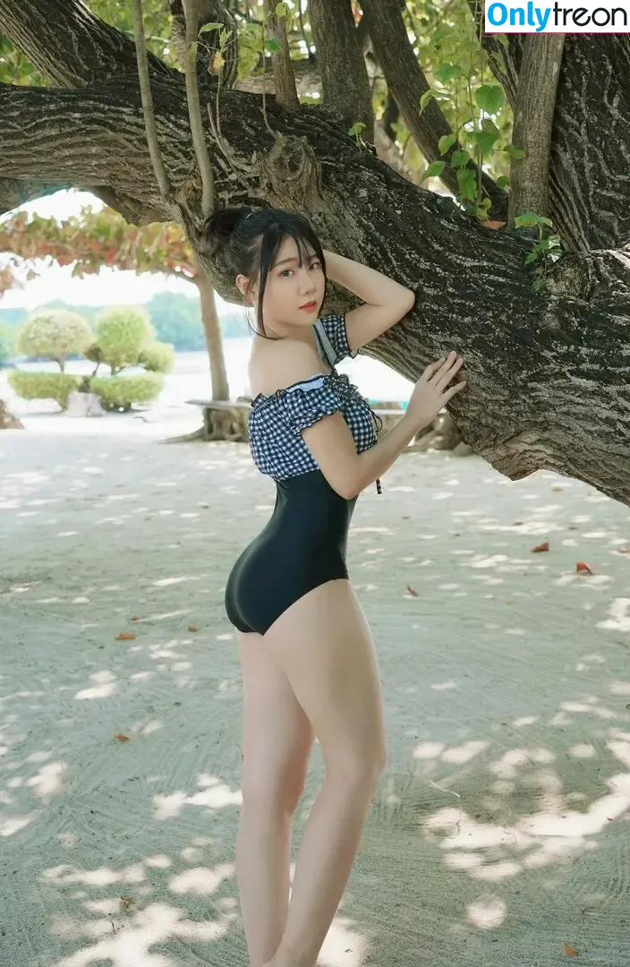 Jenadammaya nude photo #1096 (Jenadammaya)