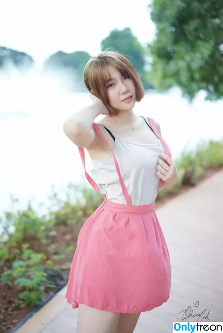Jenadammaya nude photo #1138 (Jenadammaya)