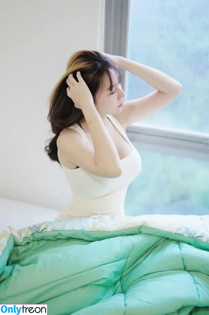Jenadammaya nude photo #1260 (Jenadammaya)