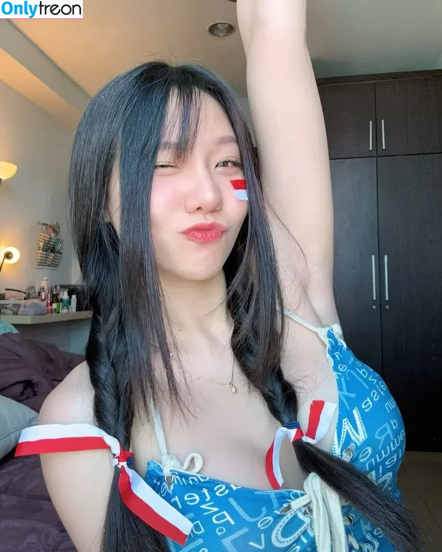 Jenadammaya nude photo #1457 (Jenadammaya)