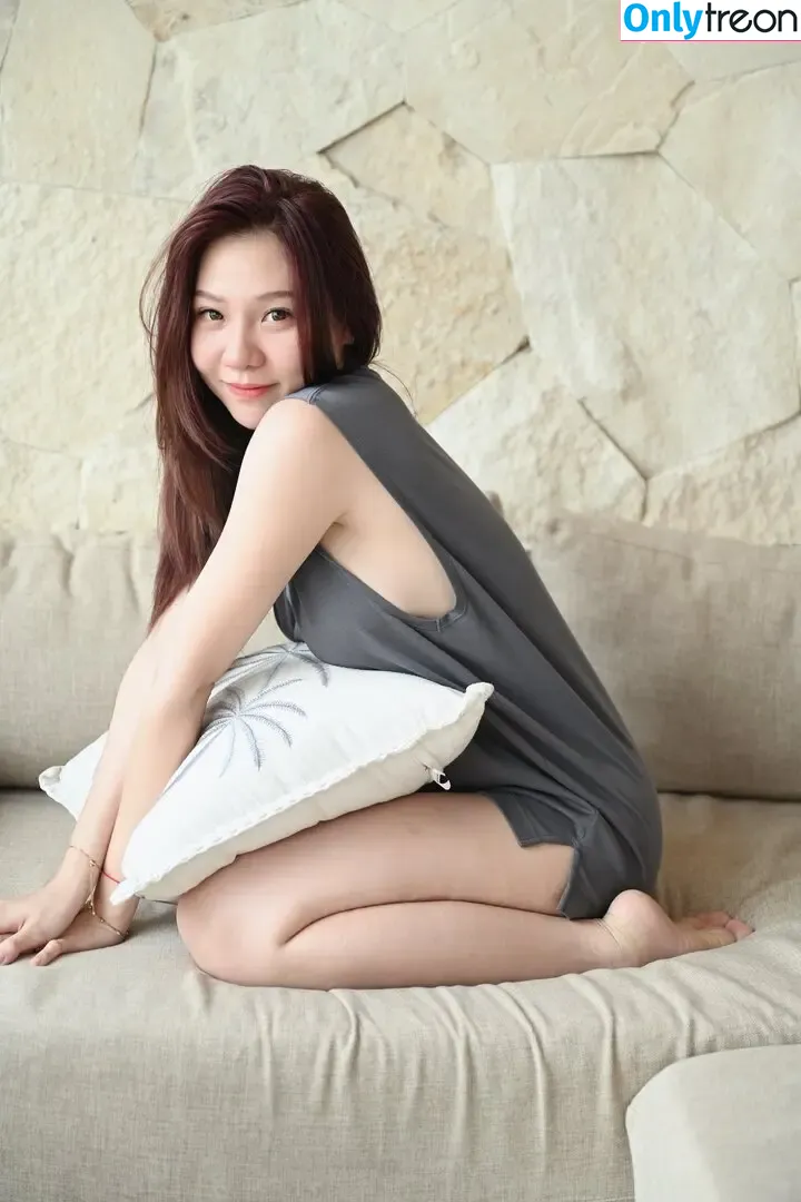 Jenadammaya nude photo #1521 (Jenadammaya)