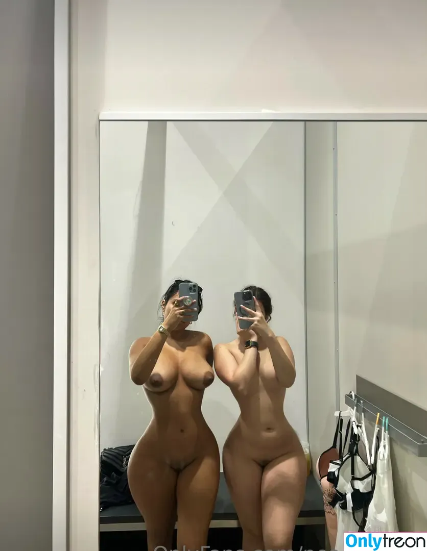 jenessagarza-69 nude photo #0005 ( / Jenessa Garza / jennlover69_)