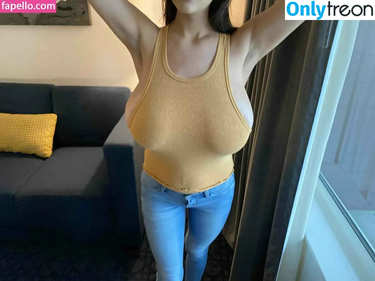 Jenicca nude photo #0213 (MsJenicca / thejenicca1)