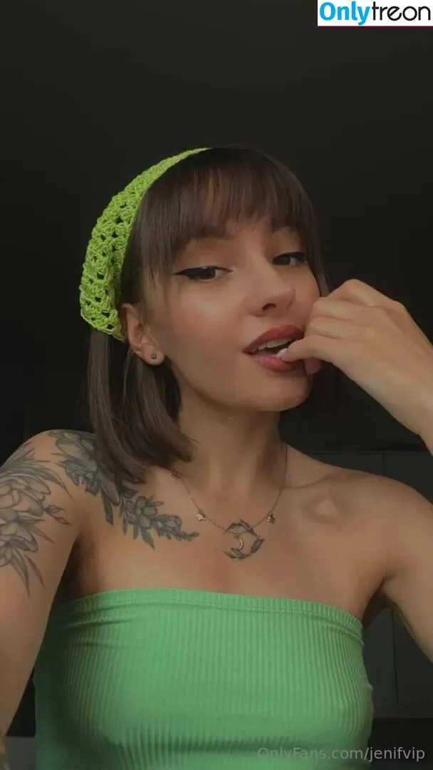jenifvip nude photo #0009 (jenifu)