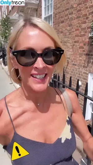 Jenni Falconer / jennifalconer nude photo #0253