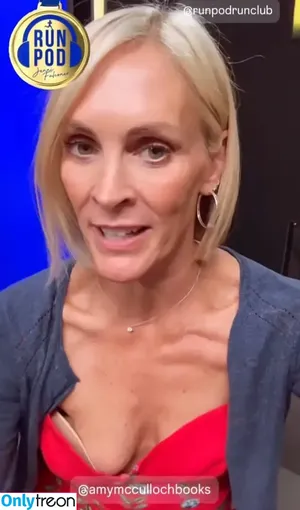 Jenni Falconer / jennifalconer nude photo #0297