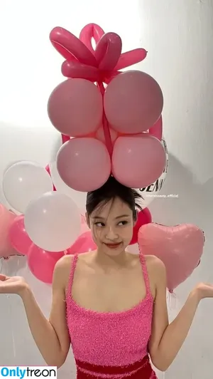 Jennie | BLΛƆKPIИK / Blackpink / jennierubyjane / sheflieshigh nude photo #0004