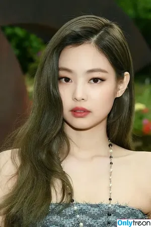 Jennie | BLΛƆKPIИK / Blackpink / jennierubyjane / sheflieshigh nude photo #0053