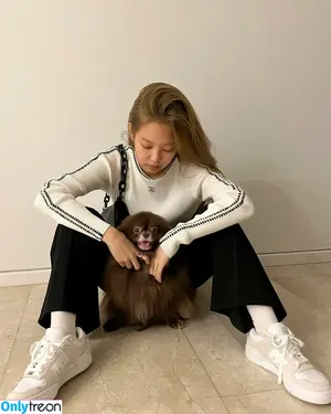 Jennie | BLΛƆKPIИK / Blackpink / jennierubyjane / sheflieshigh nude photo #0115