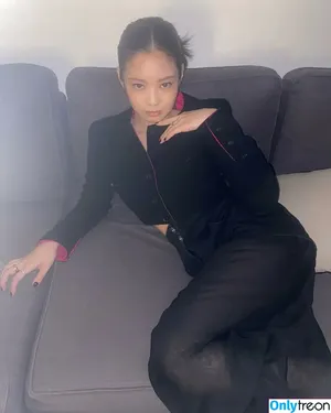 Jennie | BLΛƆKPIИK / Blackpink / jennierubyjane / sheflieshigh nude photo #0122