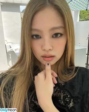 Jennie | BLΛƆKPIИK / Blackpink / jennierubyjane / sheflieshigh nude photo #0141