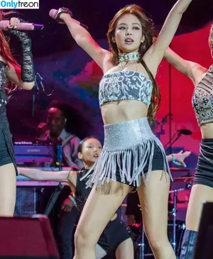 Jennie | BLΛƆKPIИK / Blackpink / jennierubyjane / sheflieshigh nude photo #0165