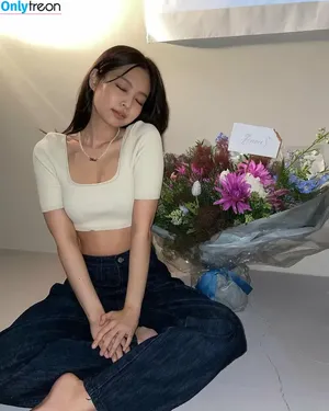 Jennie | BLΛƆKPIИK / Blackpink / jennierubyjane / sheflieshigh nude photo #0178