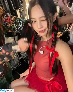 Jennie | BLΛƆKPIИK / Blackpink / jennierubyjane / sheflieshigh nude photo #0298