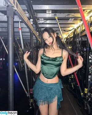 Jennie | BLΛƆKPIИK / Blackpink / jennierubyjane / sheflieshigh nude photo #0317